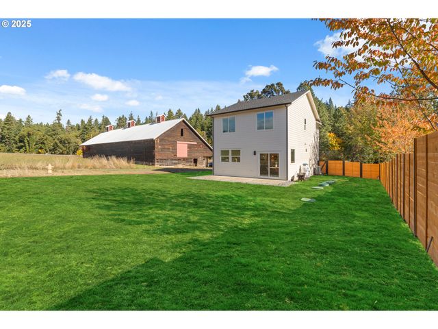 219 MAIN St, White Salmon, WA 98672