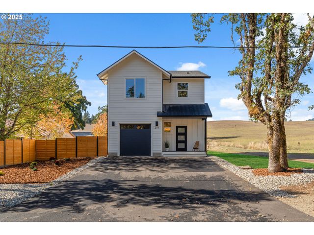 219 MAIN St, White Salmon, WA 98672