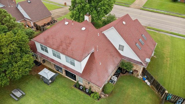 8231 MEADOW VALE DR, Memphis, TN 38125