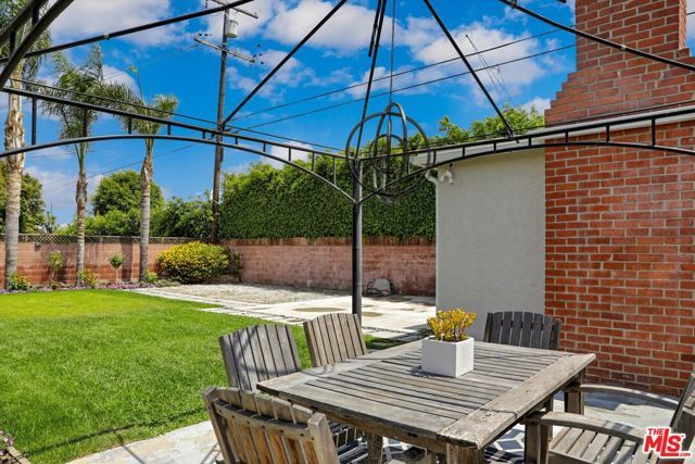 14110 Shoup Avenue, Hawthorne, CA 90250