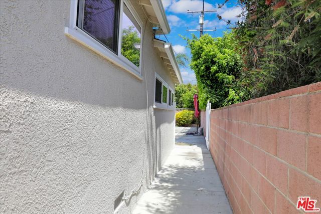 14110 Shoup Avenue, Hawthorne, CA 90250