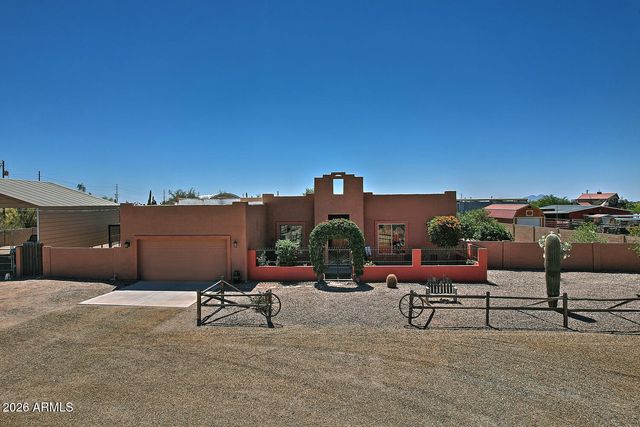 1111 E SUPERSTITION Boulevard, Apache Junction, AZ 85119