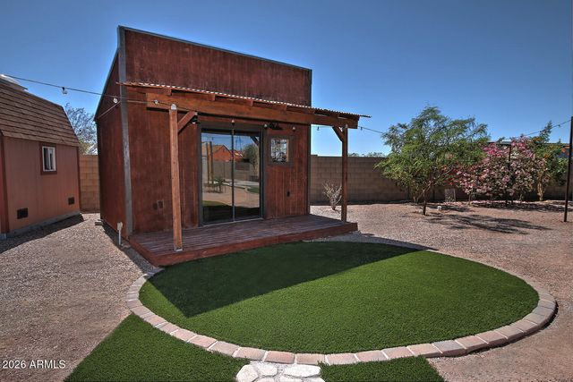 1111 E SUPERSTITION Boulevard, Apache Junction, AZ 85119