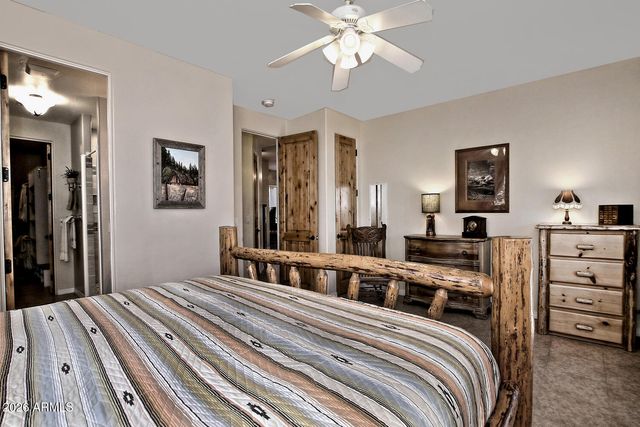 1111 E SUPERSTITION Boulevard, Apache Junction, AZ 85119