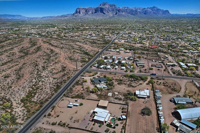 1111 E SUPERSTITION Boulevard, Apache Junction, AZ 85119