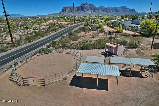 1111 E SUPERSTITION Boulevard, Apache Junction, AZ 85119