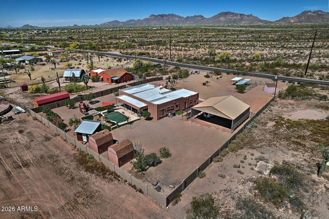 1111 E SUPERSTITION Boulevard, Apache Junction, AZ 85119