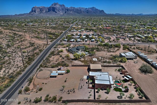 1111 E SUPERSTITION Boulevard, Apache Junction, AZ 85119