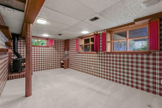518 12th Avenue NW, New Brighton, MN 55112