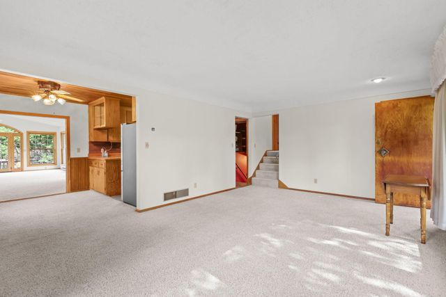 518 12th Avenue NW, New Brighton, MN 55112