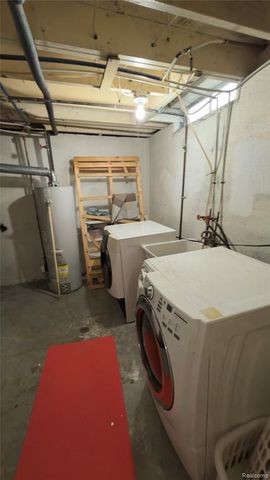 24104 Hass Street, Dearborn Heights, MI 48127