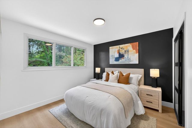 659 Parkview Circle, Pacifica, CA 94044