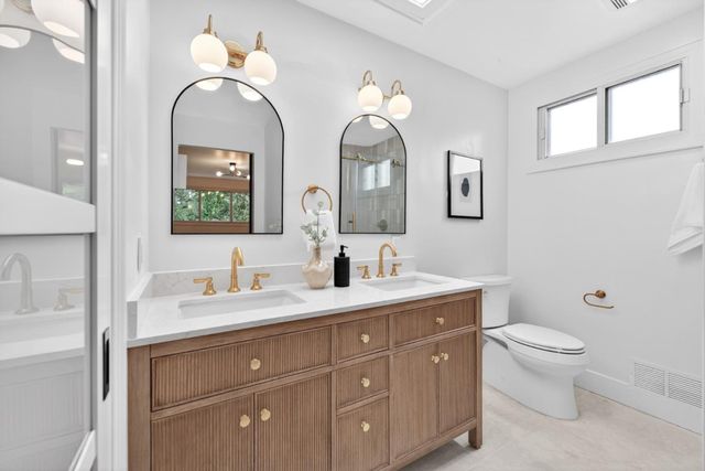 659 Parkview Circle, Pacifica, CA 94044