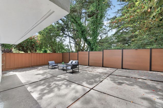 659 Parkview Circle, Pacifica, CA 94044
