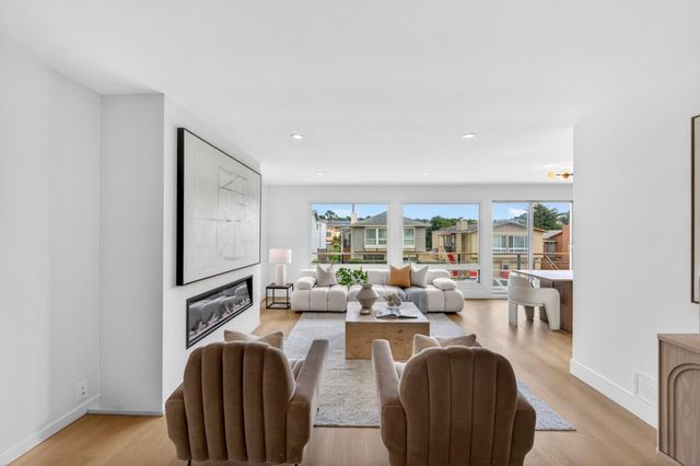 659 Parkview Circle, Pacifica, CA 94044
