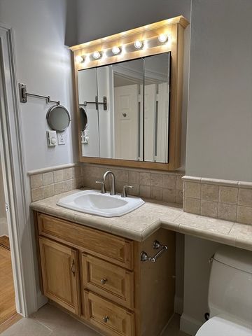 1757 Beacon St 1, Brookline, MA 02445