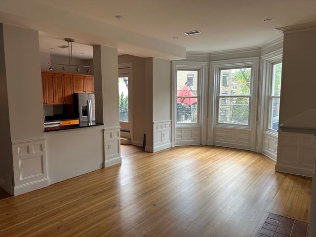 1757 Beacon St 1, Brookline, MA 02445