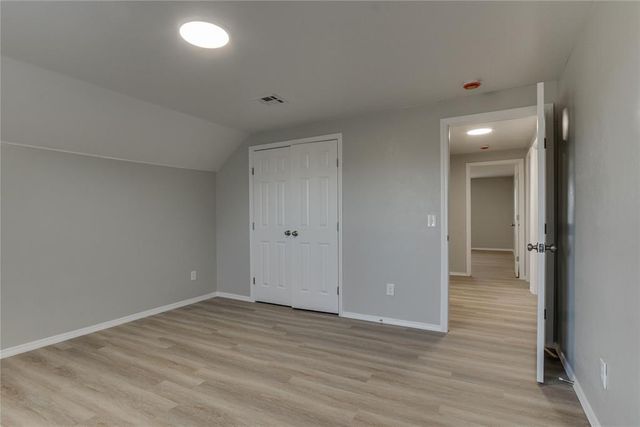 809 Holly Hill Road, Edmond, OK 73003