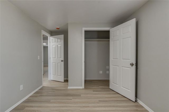 809 Holly Hill Road, Edmond, OK 73003