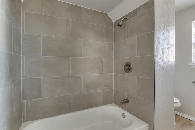 809 Holly Hill Road, Edmond, OK 73003