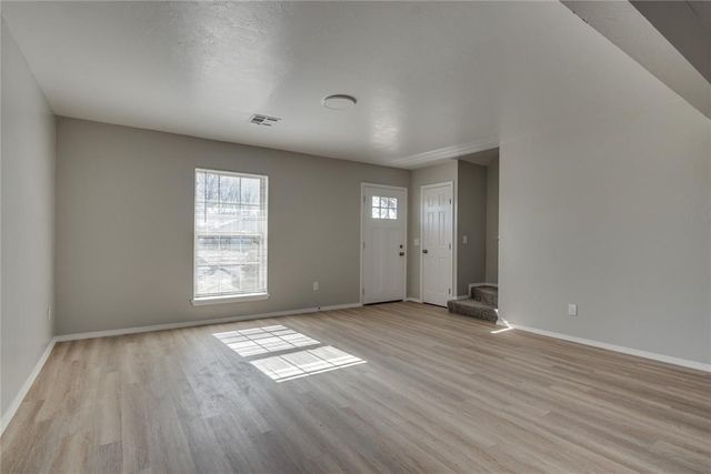 809 Holly Hill Road, Edmond, OK 73003