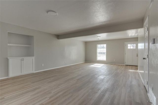 809 Holly Hill Road, Edmond, OK 73003