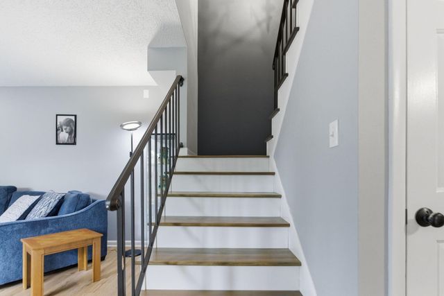 401 Redding Road 7, Lexington, KY 40517