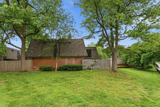401 Redding Road 7, Lexington, KY 40517