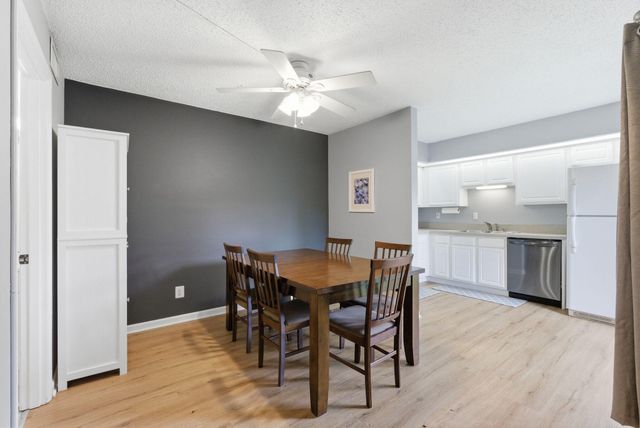 401 Redding Road 7, Lexington, KY 40517