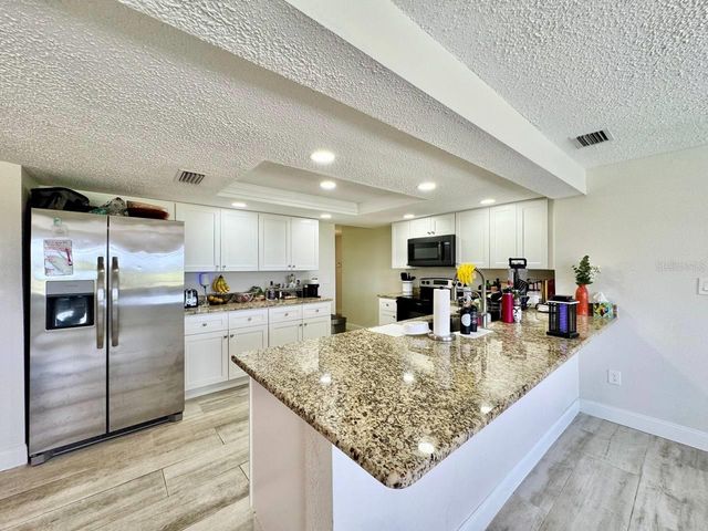 4037 TOPSAIL TRAIL, New Port Richey, FL 34652