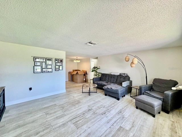 4037 TOPSAIL TRAIL, New Port Richey, FL 34652
