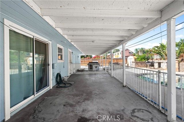 8989 Pembroke Avenue, Riverside, CA 92503