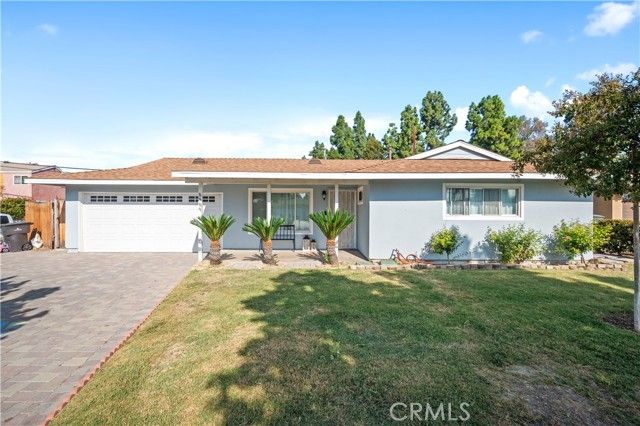 8989 Pembroke Avenue, Riverside, CA 92503