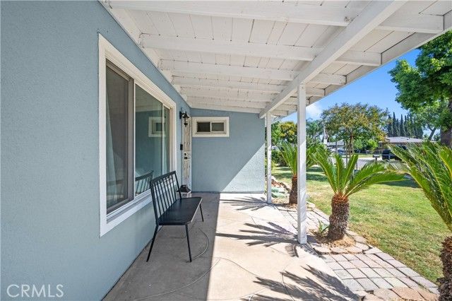 8989 Pembroke Avenue, Riverside, CA 92503