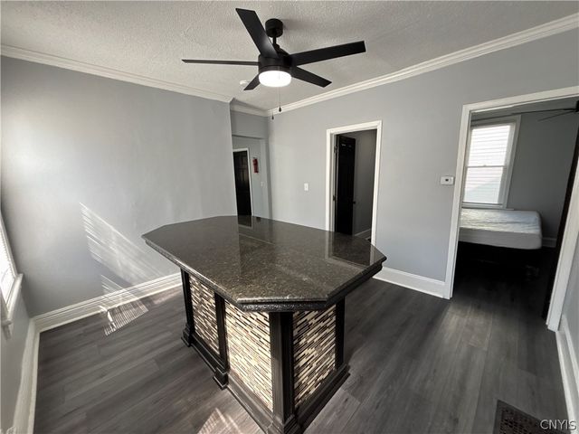 212 Westcott Street, Syracuse, NY 13210