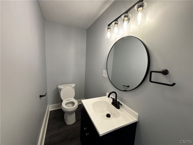 212 Westcott Street, Syracuse, NY 13210