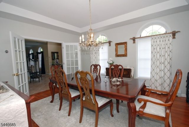 32 Coddington Rd, Readington Twp., NJ 08889