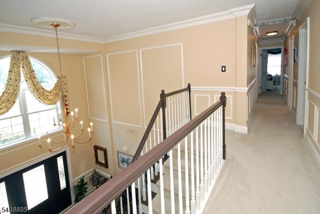 32 Coddington Rd, Readington Twp., NJ 08889