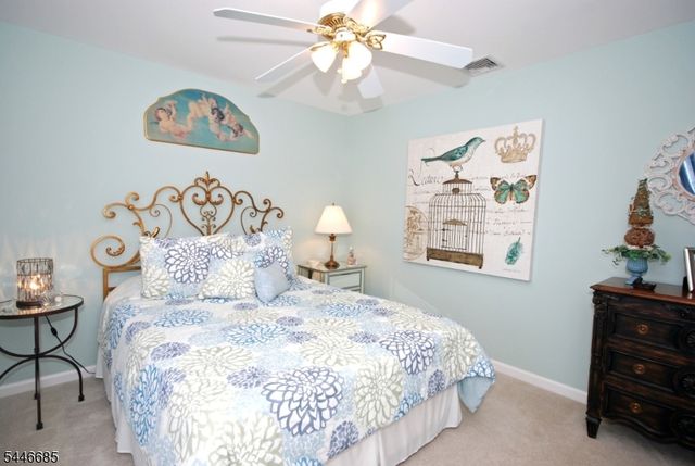 32 Coddington Rd, Readington Twp., NJ 08889