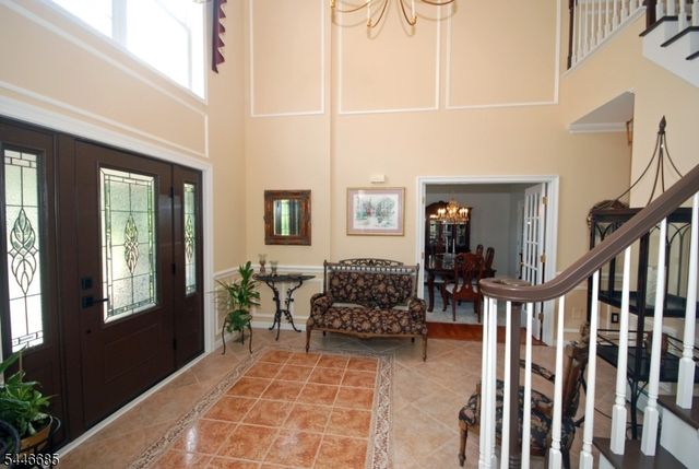 32 Coddington Rd, Readington Twp., NJ 08889