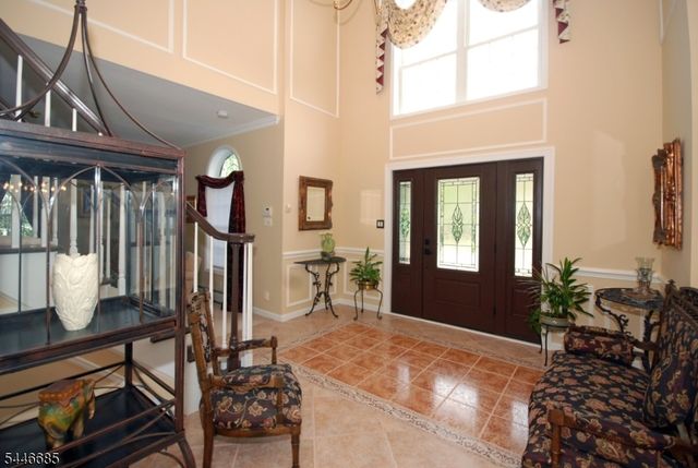 32 Coddington Rd, Readington Twp., NJ 08889