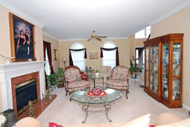 32 Coddington Rd, Readington Twp., NJ 08889