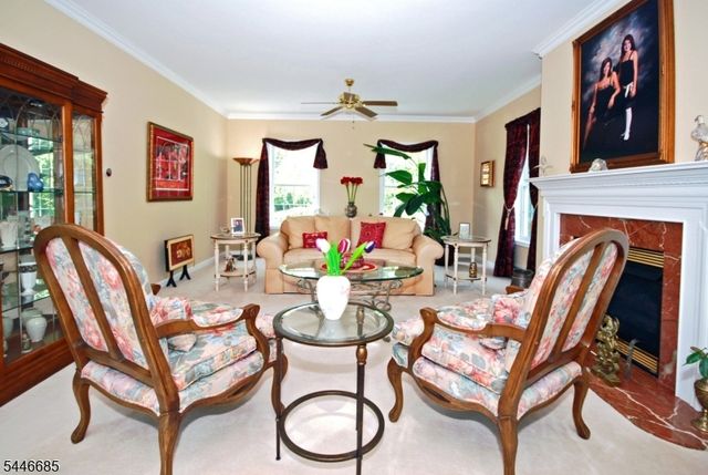 32 Coddington Rd, Readington Twp., NJ 08889