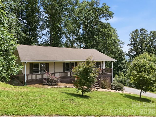 16 Westwood Drive, Candler, NC 28715