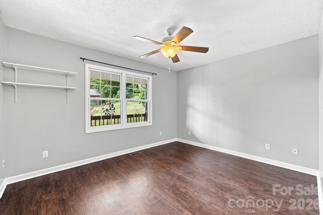 16 Westwood Drive, Candler, NC 28715