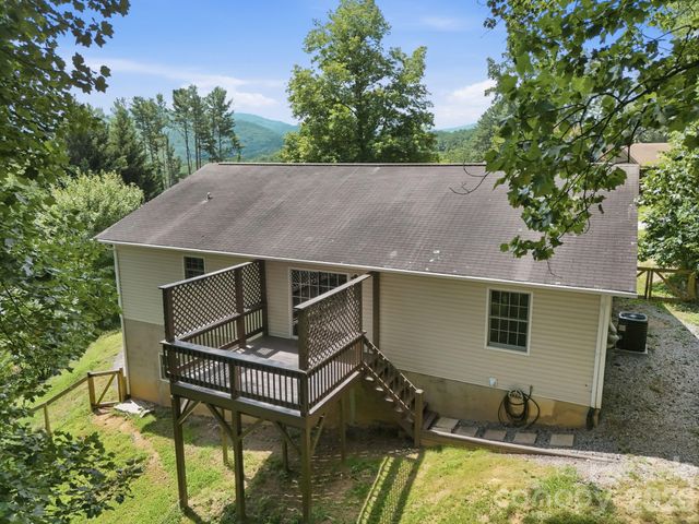16 Westwood Drive, Candler, NC 28715