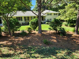 1181 Lakeshore Circle, Gainesville, GA 30501