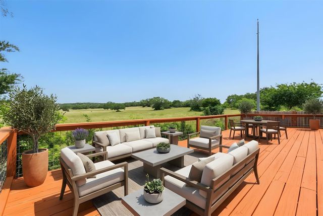 110 N Tanner CT, Burnet, TX 78611