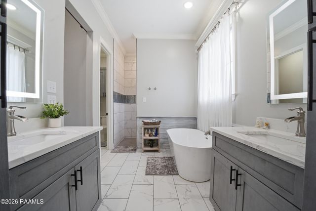 105 Ember Grove Crossing, Lafayette, LA 70508