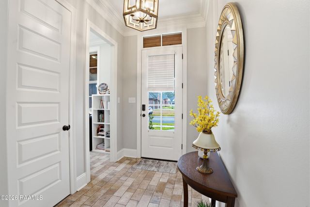 105 Ember Grove Crossing, Lafayette, LA 70508